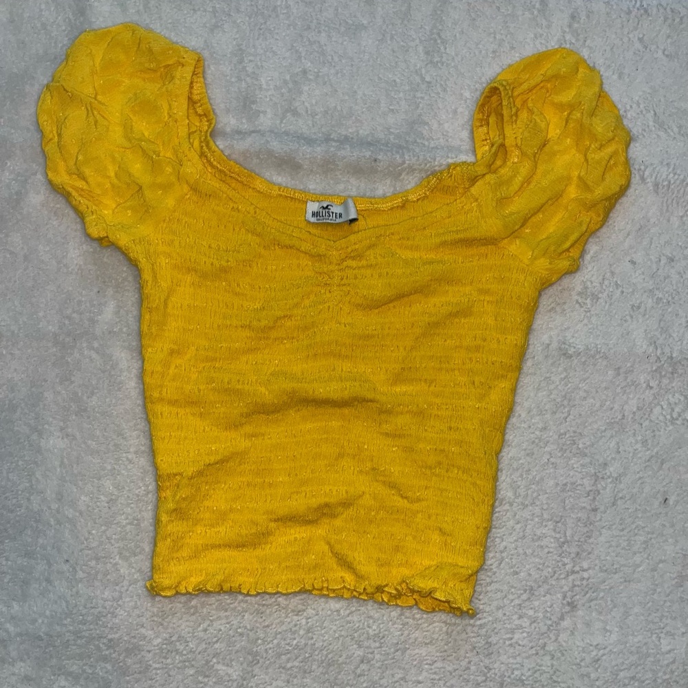 Hollister off the shoulder crop top